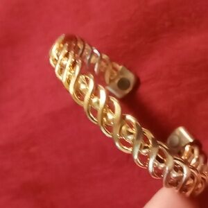 vintage gold plated braided cuff bracelet with magnet's xl